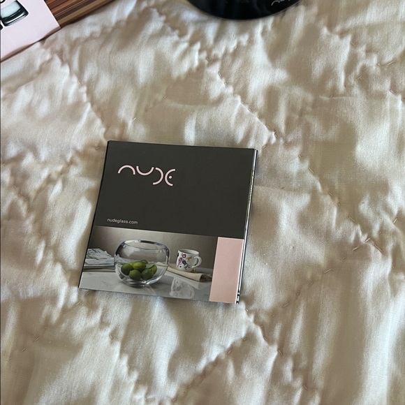 Nwb Nude Crystal Glass Candle Holder 2 piece set burgundy - Picture 4 of 9